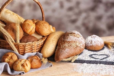 Այն անձինք, ովքեր չեն օգտվել առաջին փուլի ընթացքում տրված կտրոններից, սեպտեմբերի 14-ին կարող են հաց ձեռք բերել Ստեփանակերտ քաղաքի Տիգրան Մեծի նրբանցք 18 հասցեում գտնվող հացի արտադրամասից